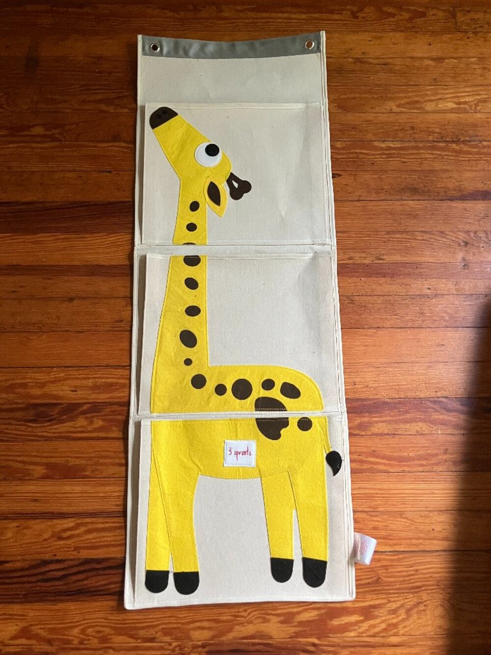 3 Sprouts Giraffe Hanging Wall Organizer 3 Pocket Nursery Toy Storage Canvas
